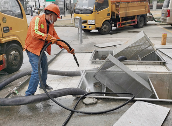 西昌镇隔油池清理