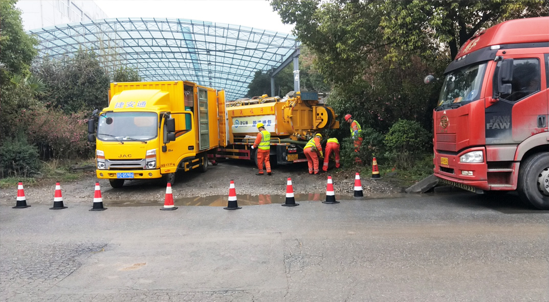 西昌镇成区雨污水管网“四位一体”检测疏通项目